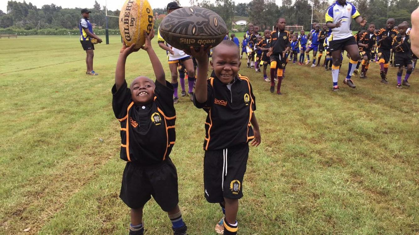 2 kids rugby ball